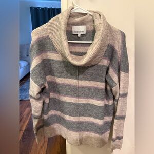 Cabincore cottagecore minimilist sweater womens